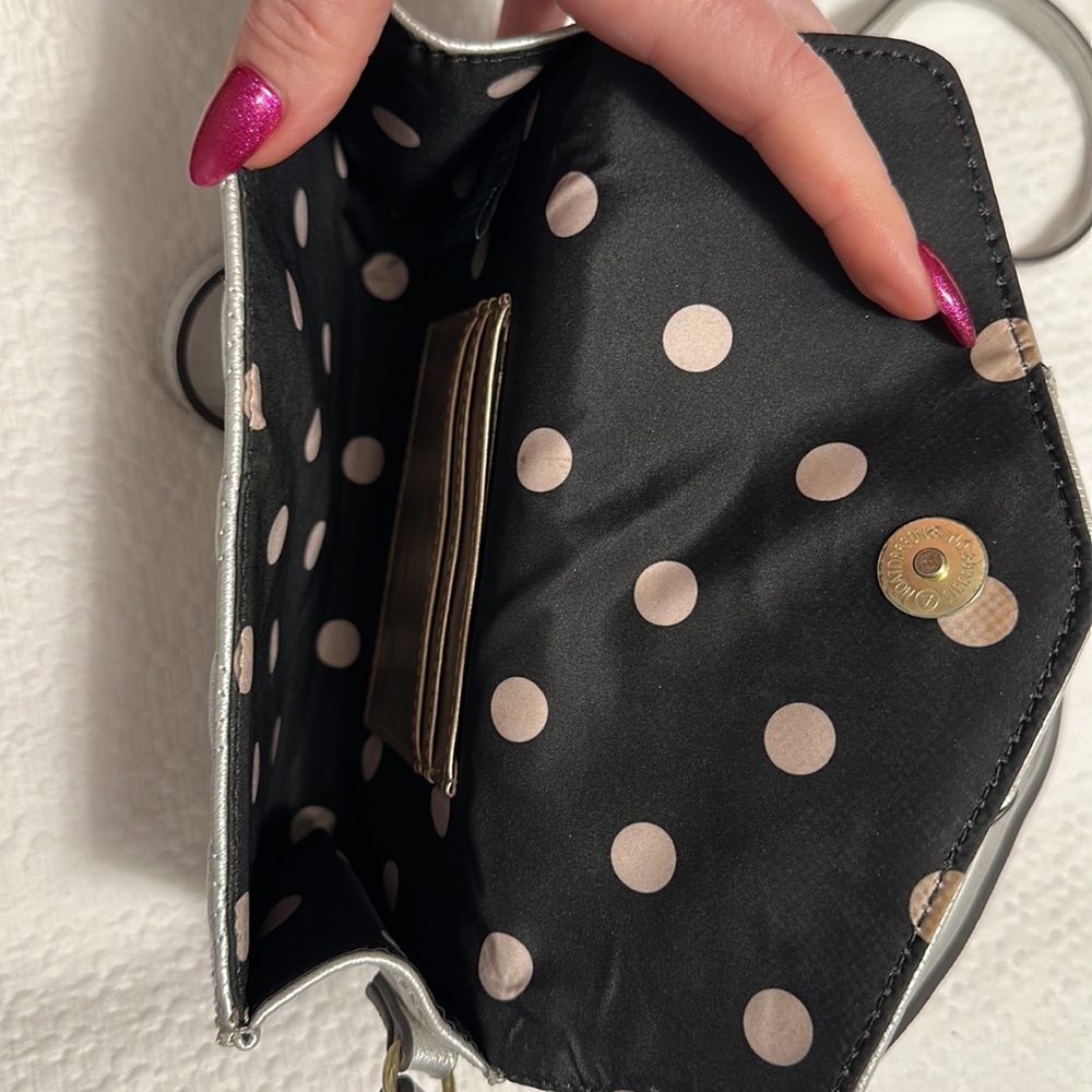 Anne Klein - Picture 2 of 3